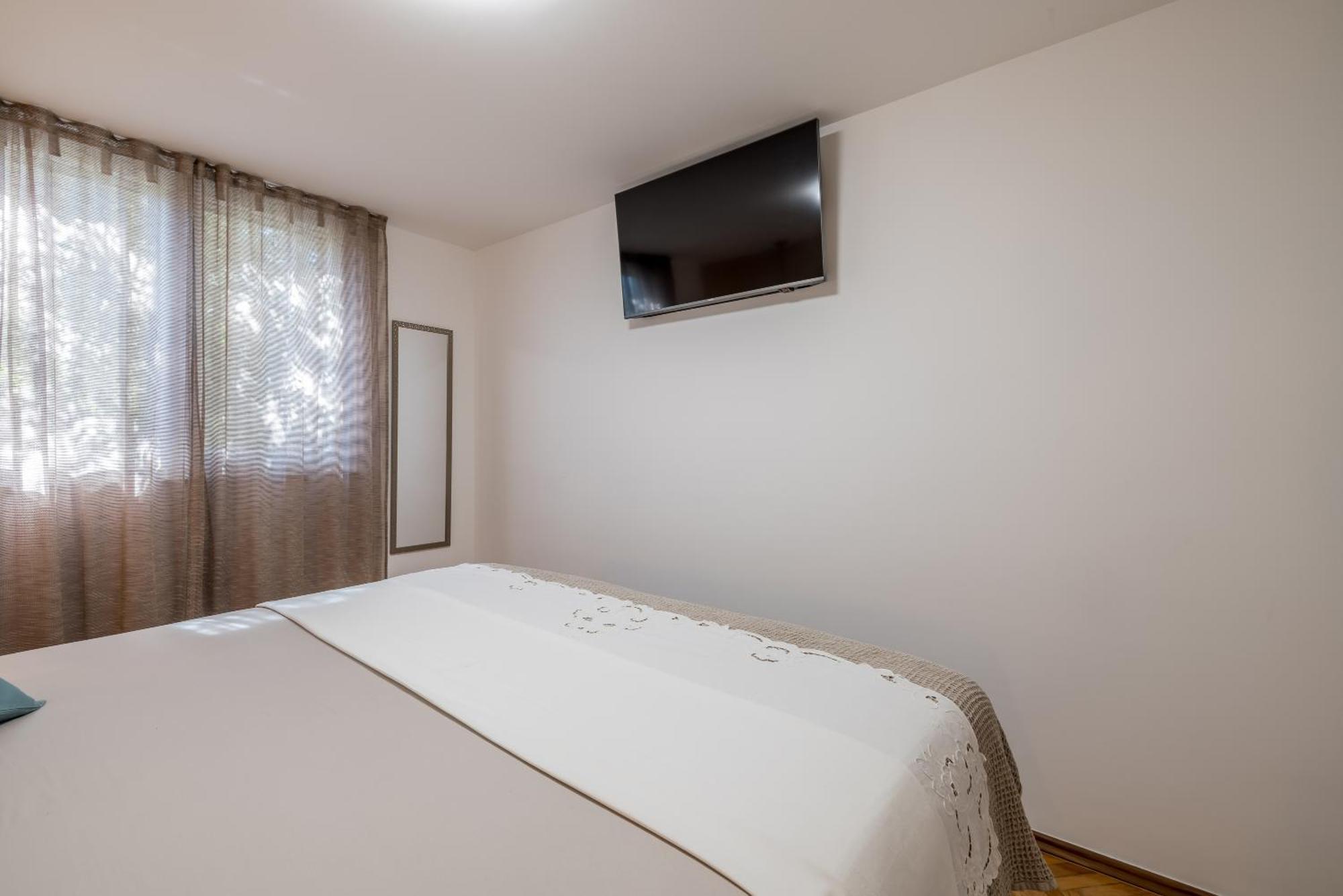 Olive Shade - Apartment Near The Beach Split Buitenkant foto