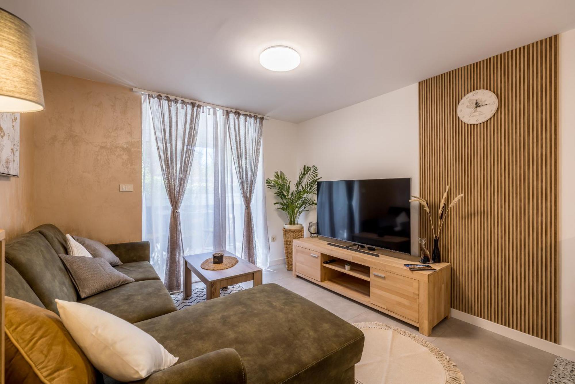 Olive Shade - Apartment Near The Beach Split Buitenkant foto